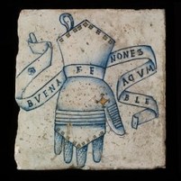 Gauntlet, inscribed in Spanish, 'Good faith is unchanging'