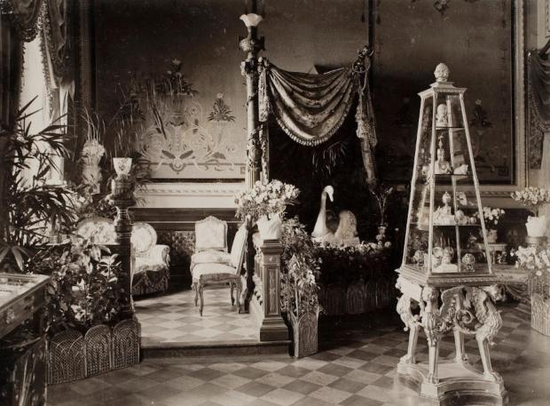 von-dervis-mansion-exhibition-russian-imperial-familys-faberge-collection-st-petersburg-1902-resized